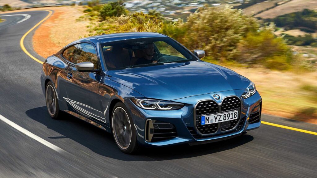 BMW 4 Serisi G22 Gizli Özellik Açma