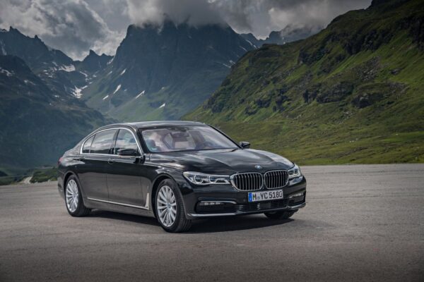 BMW 7 Serisi G11 – G12 Gizli Özellik Aktivasyonu BMW 7 Serisi G11 – G12 Gizli Özellik Aktivasyonu